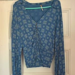 Free People long sleeve crop top size M